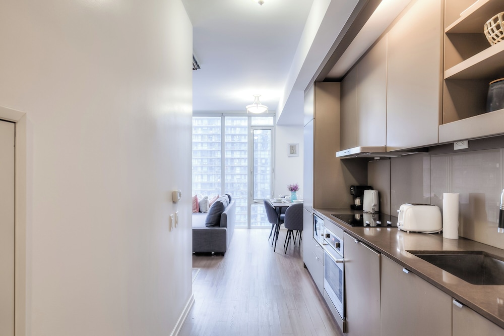 Fort York Suite