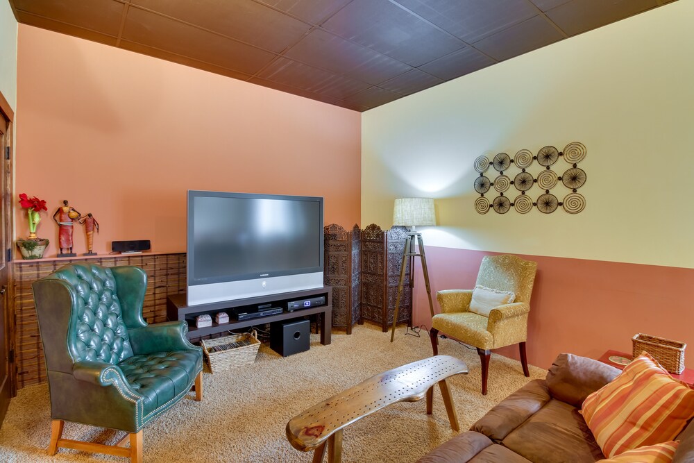 Cozy Ridgway Vacation Rental: Hike, Ski & Explore!