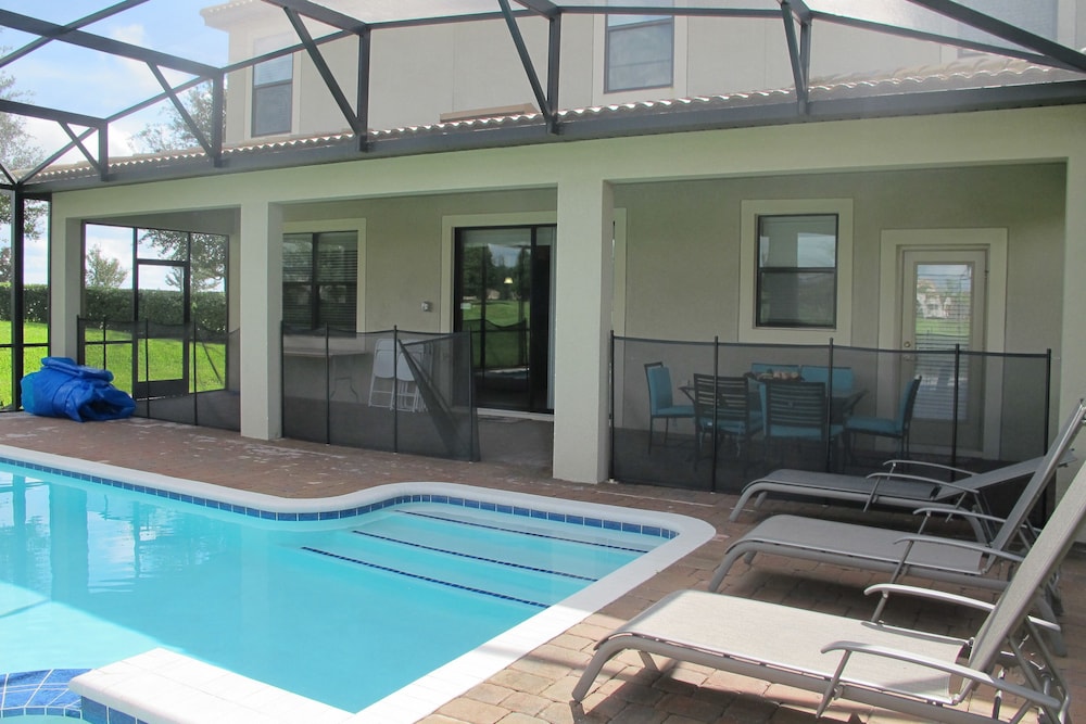 Champions Gate 1400 - Image 5