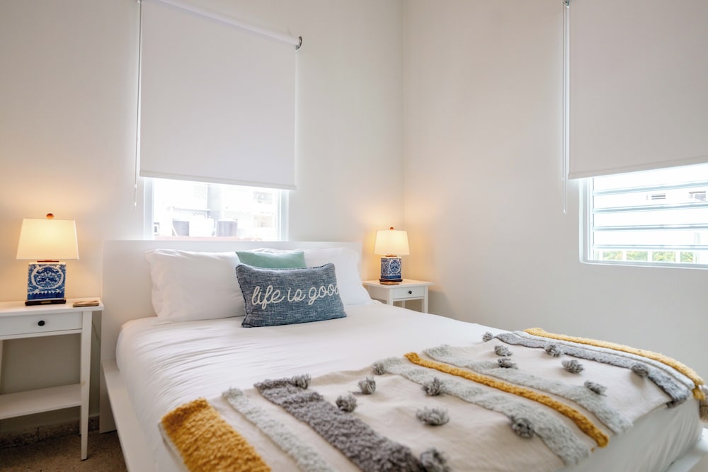 Santurce Urban Lodge