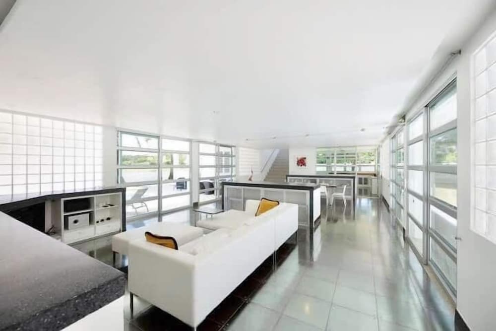 5Br 14M Pool Luxury Villa V82