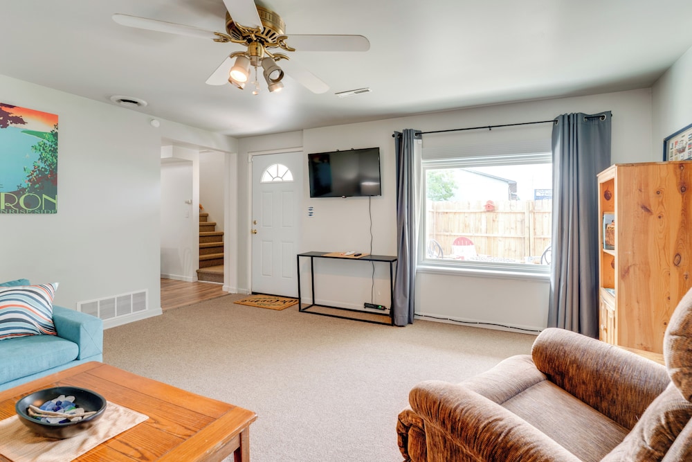 2 Blocks to Beaches: Peaceful Retreat in Lexington