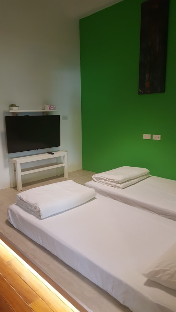 So Art Guesthouse & Hostel