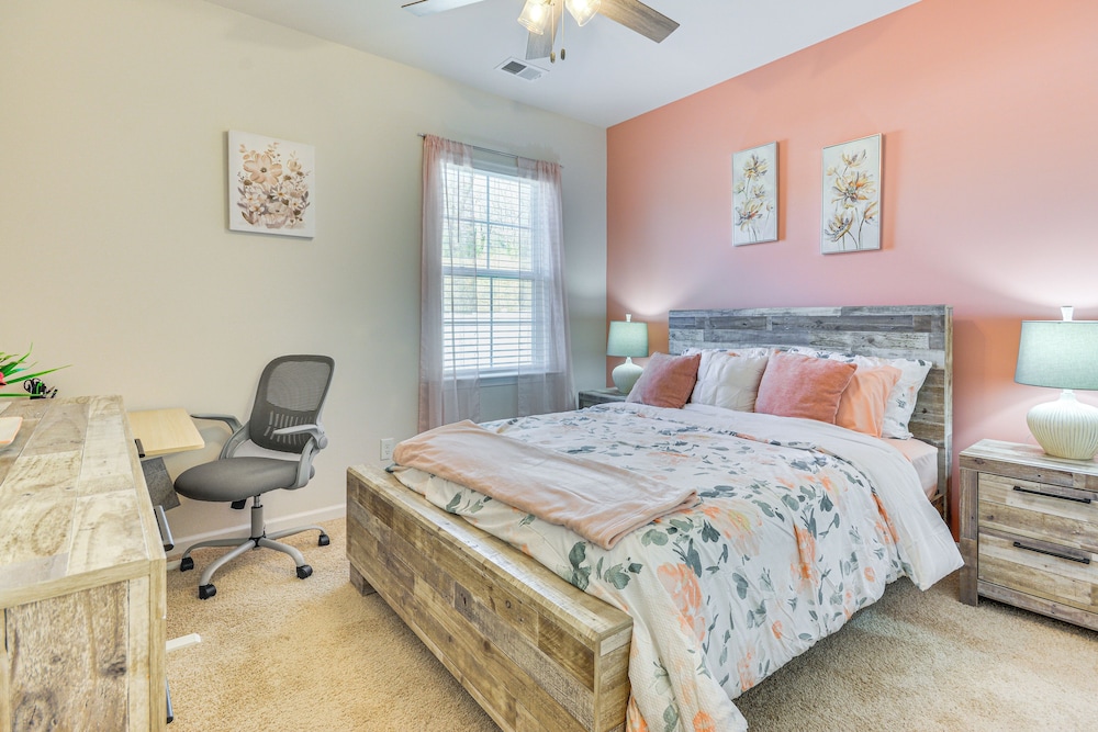 9 Mi to Old Salem: Spacious Family Home w/ Yard!