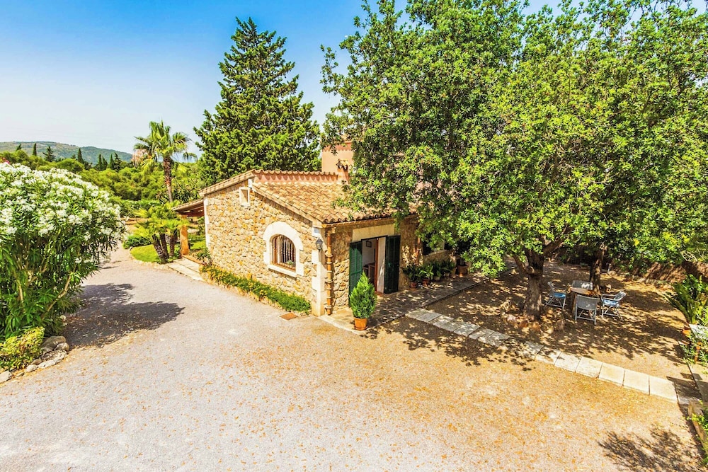 Villa Alzina