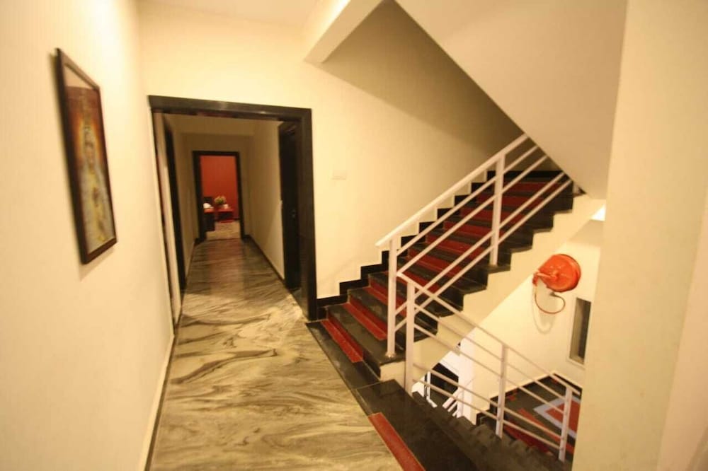 Hotel Simon king