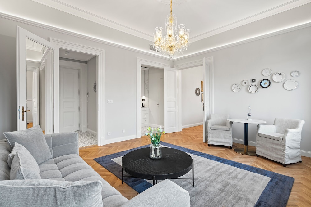 Vodičkova Luxury Suites