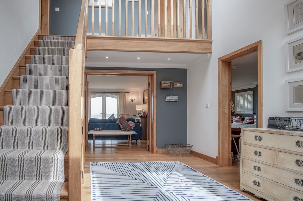 Highfield - 3 Bed - Llanmadoc