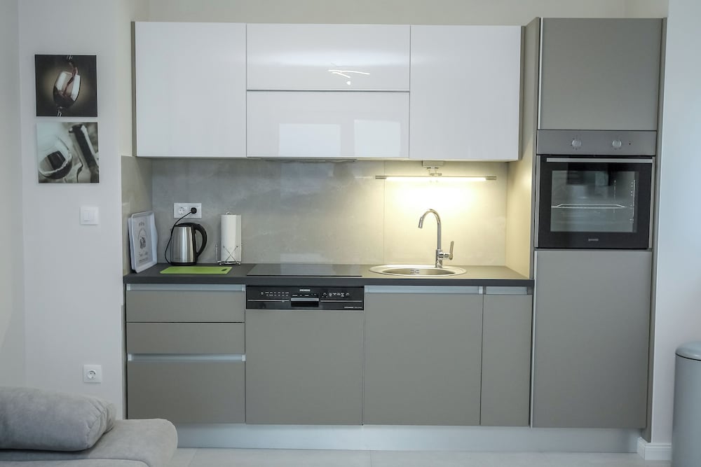 Tomana B Apartments