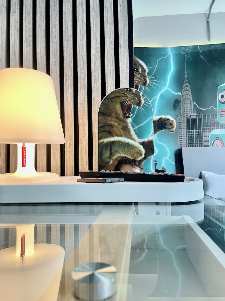 The Room 44