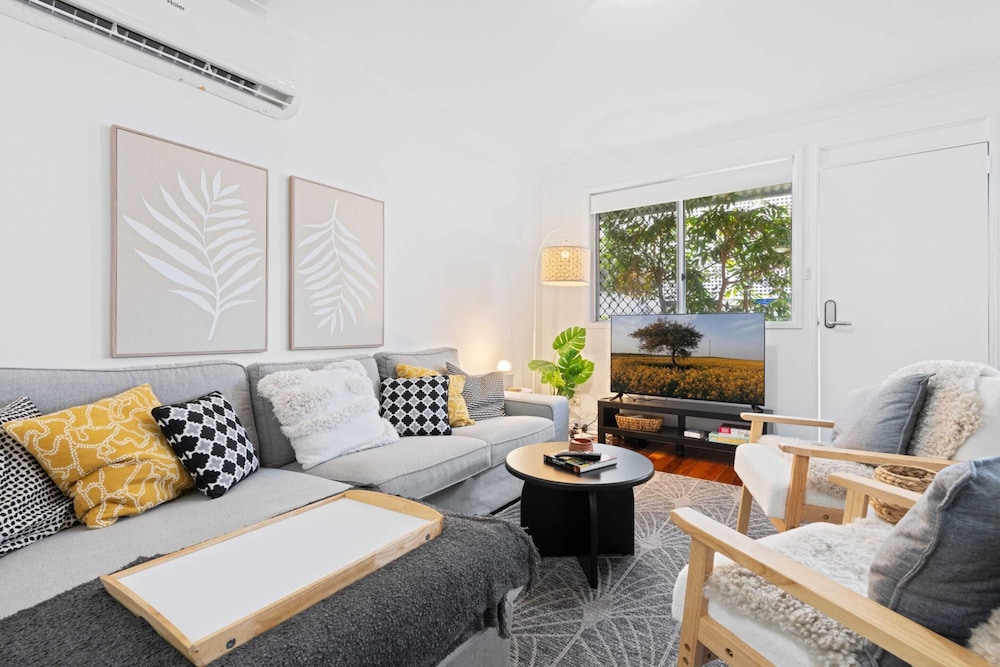 Spacious 3-bed House in Leafy Paddington