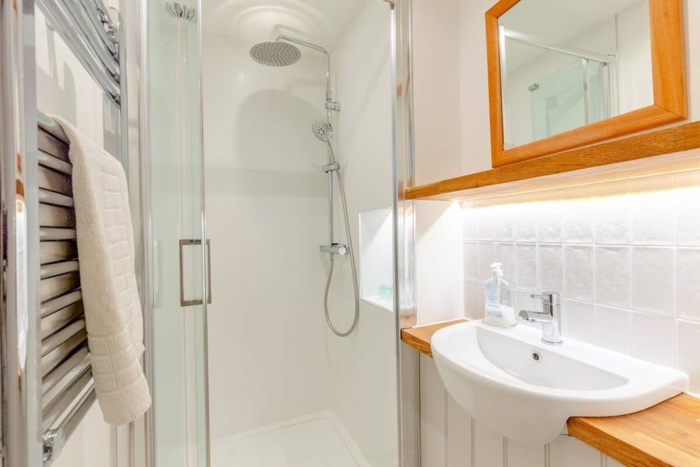 Cosy 1 Bedroom Apartment Near Wimbledon Station