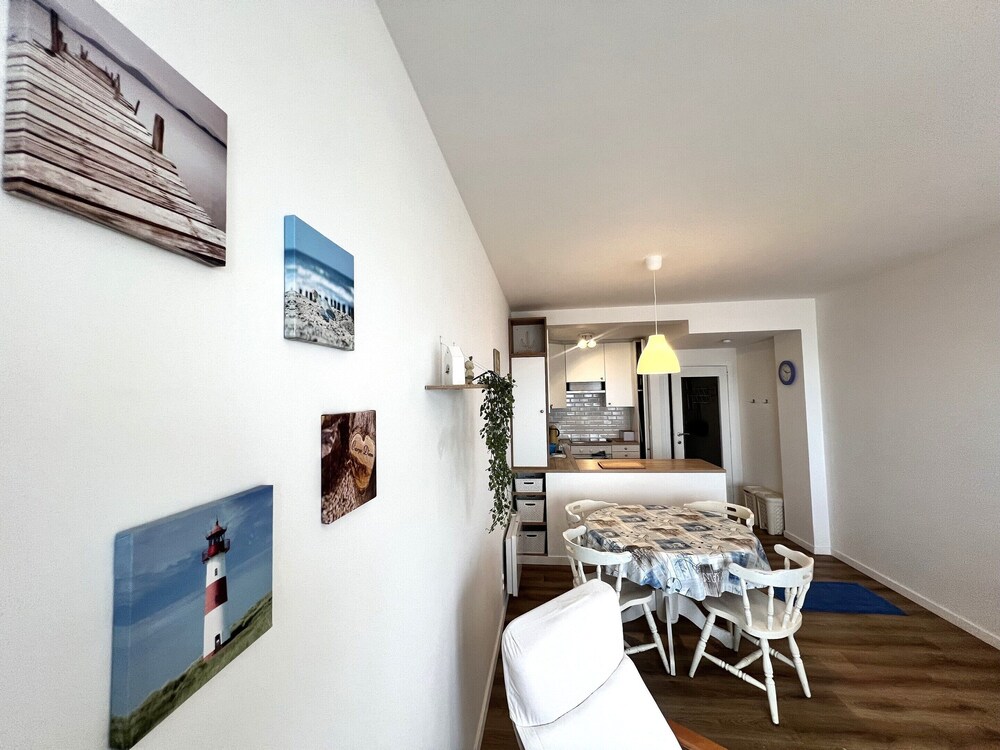 Apartment in Middelkerke With Sea View