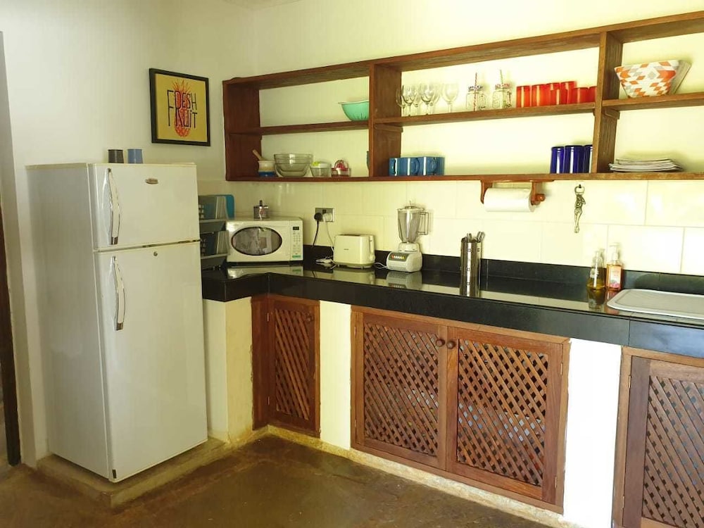 Mombasa Bungalow view 4