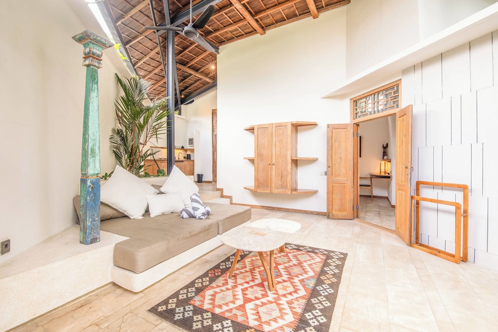 1-br Villa With Pool, Echo Beach 4mins, Canggu