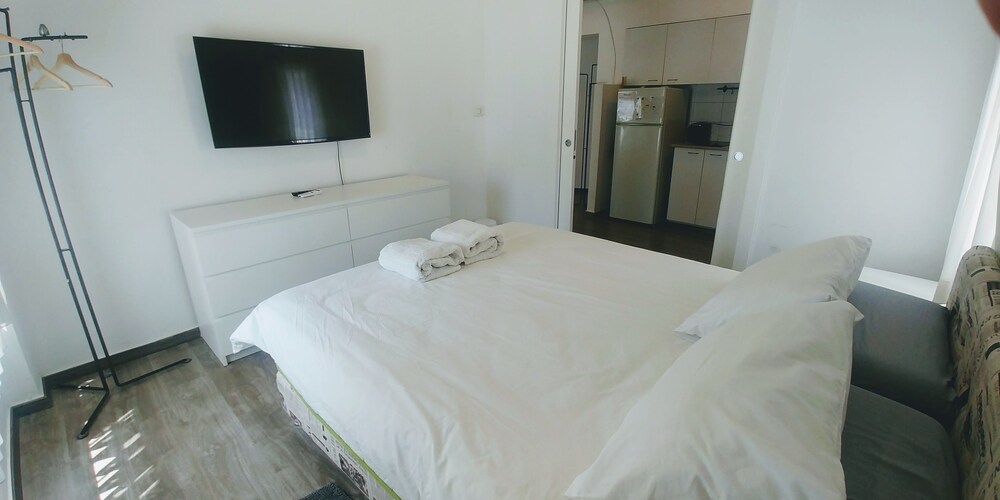 Begin19 Apartment Hotel