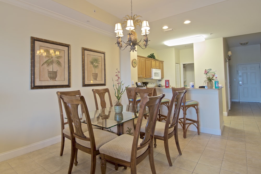 Lexington Vacations by Stark Hospitality