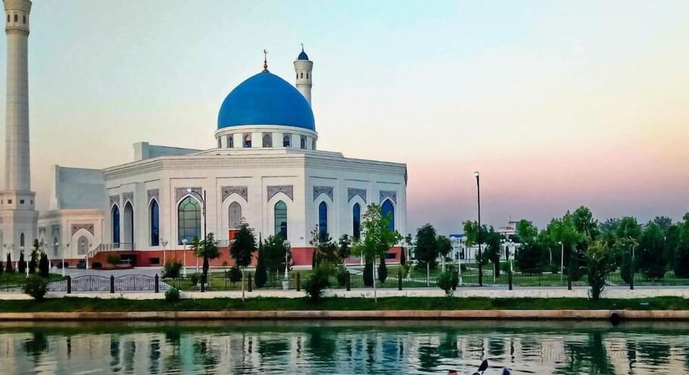 Jules Verne Hostel Tashkent