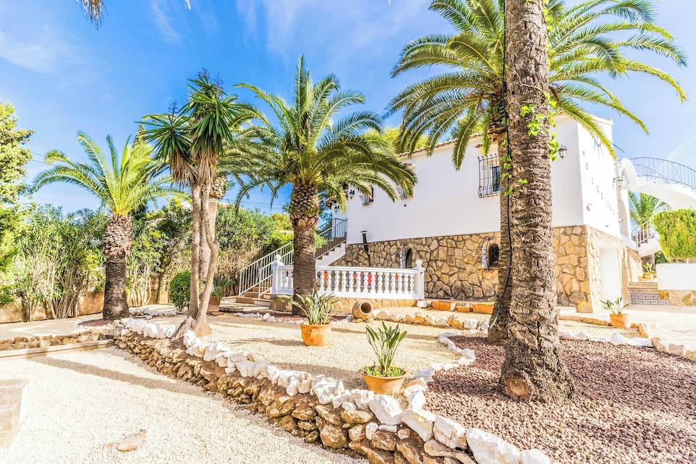 Casa Sundial