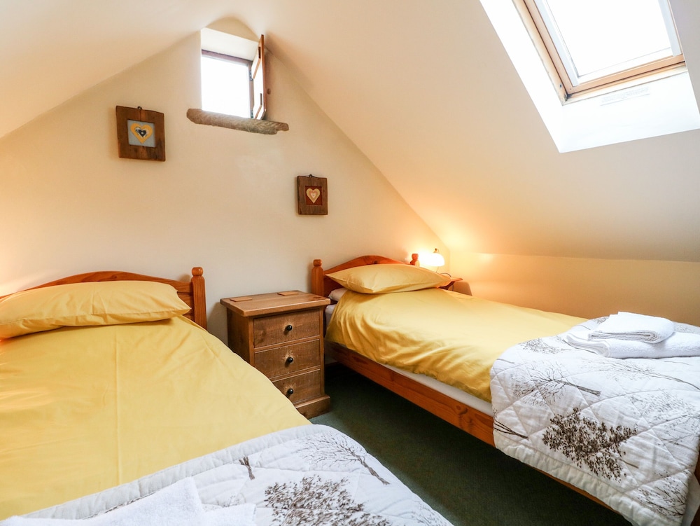 Oak Tree Cottage