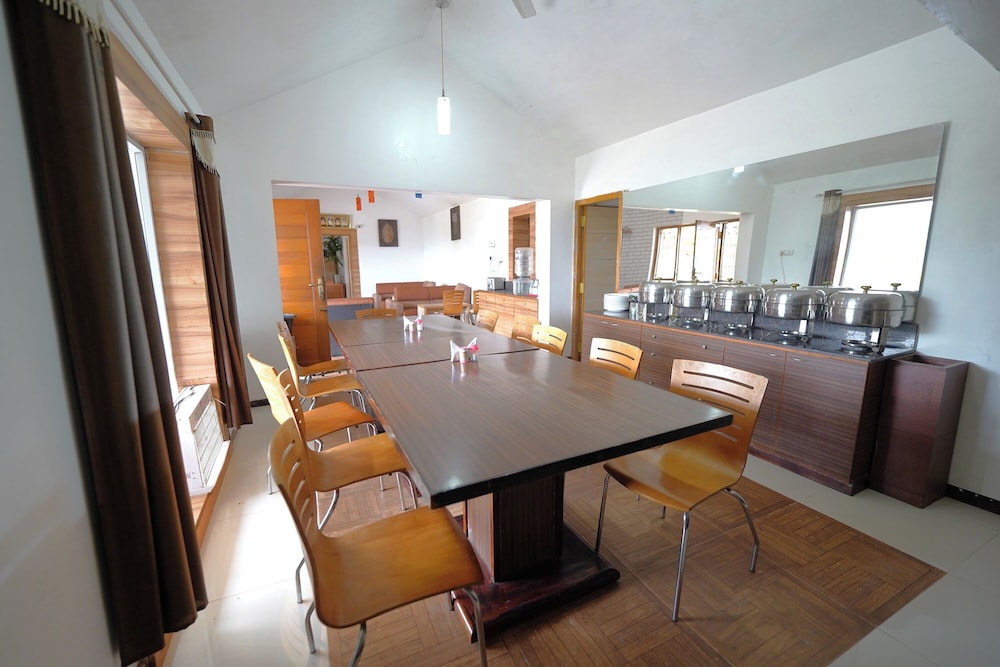 Bison Inn Ooty