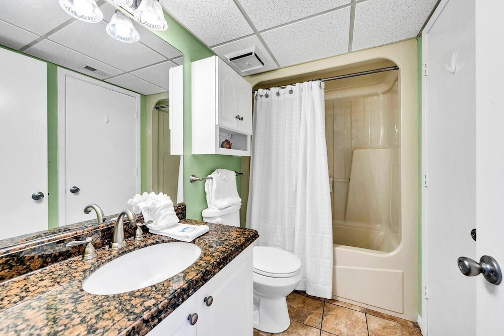Edgewater Golf Villa 3101