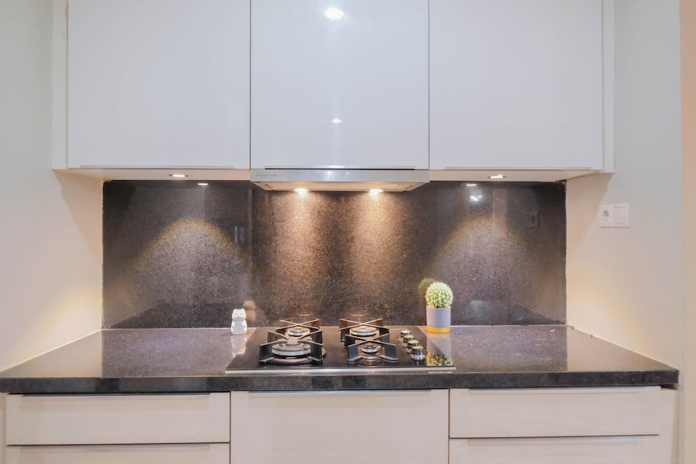 Elegant Earth Tone 3Br At Ciputra World 1 Apartment