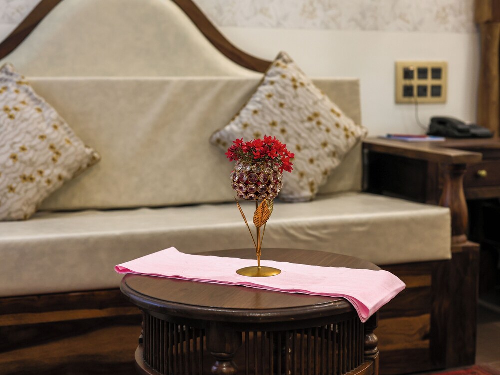 Prana Resorts and Banquets