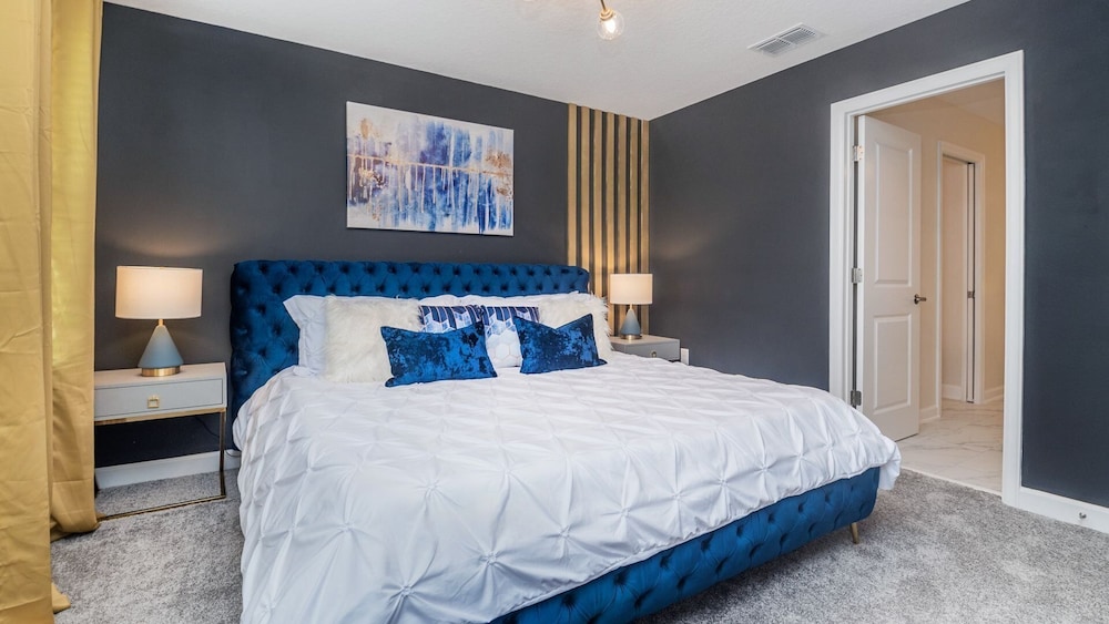 Championsgate Resort 8 Bedroom Home with Game Room+Pool 8 Home