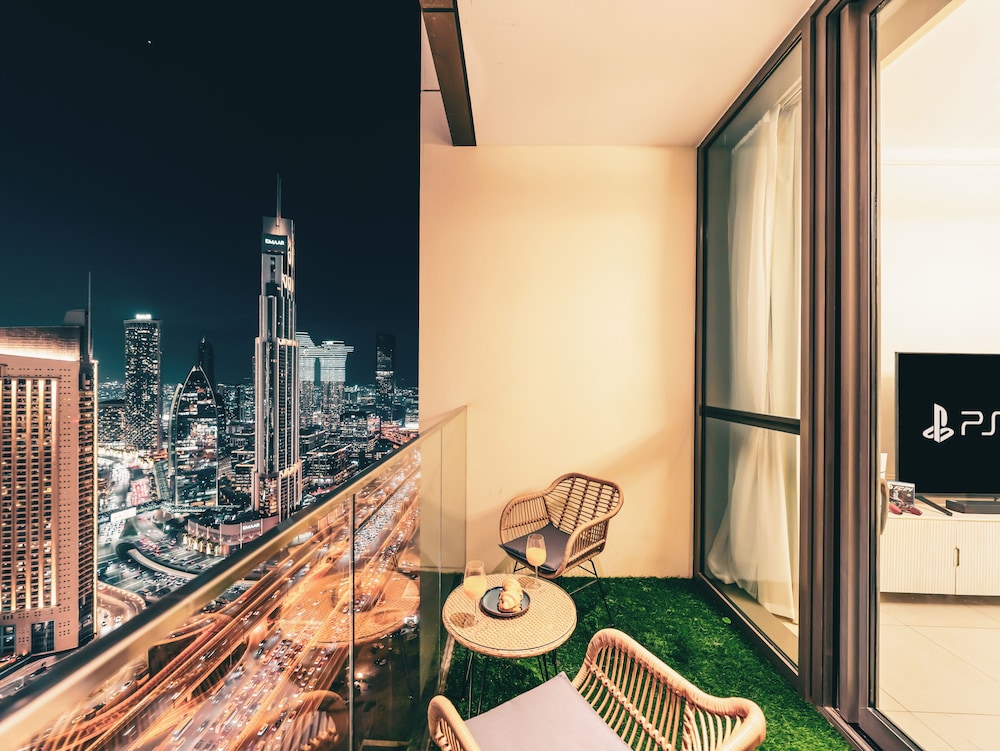 High Floor Burj Views over Dubai Mall