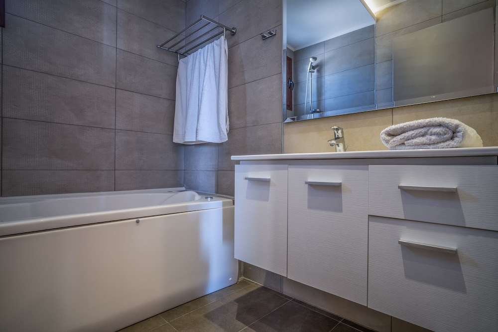 Armonia Seaside Villas view 2