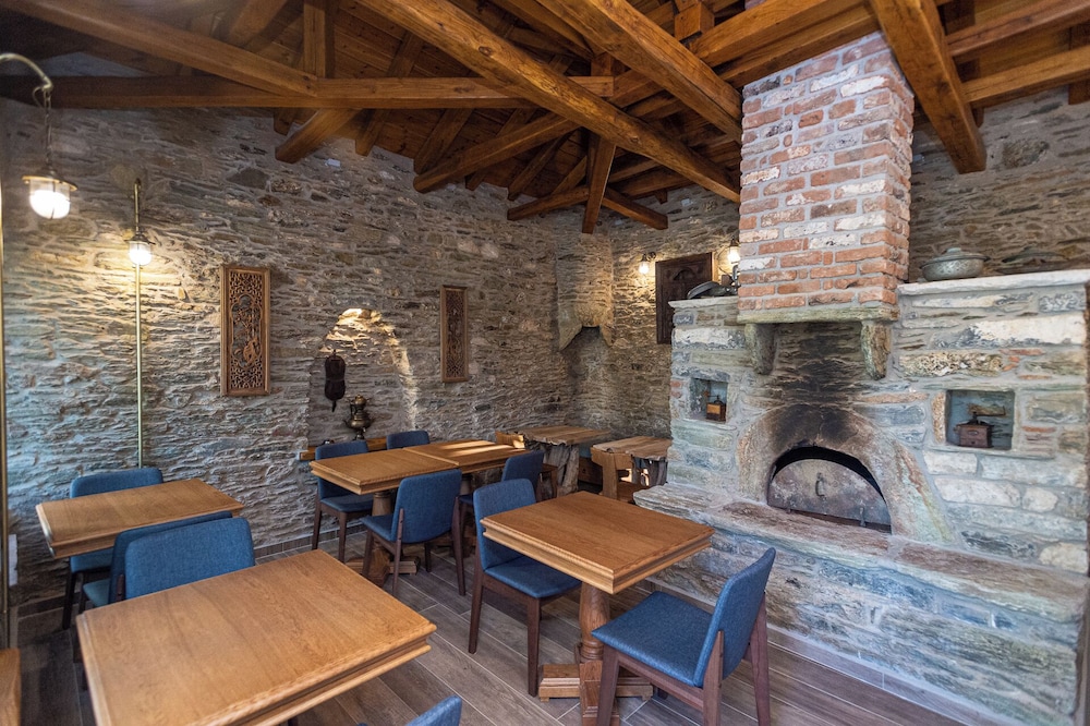 Nostos Country House