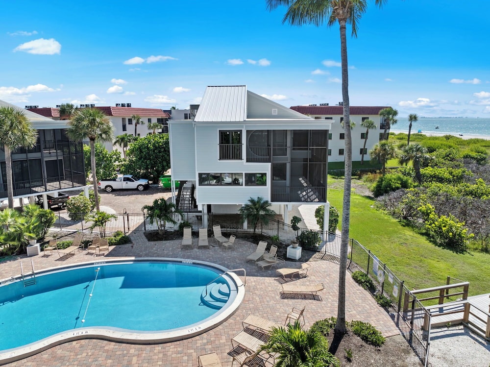 Coming Soon Cyprina 2 Direct Water Views