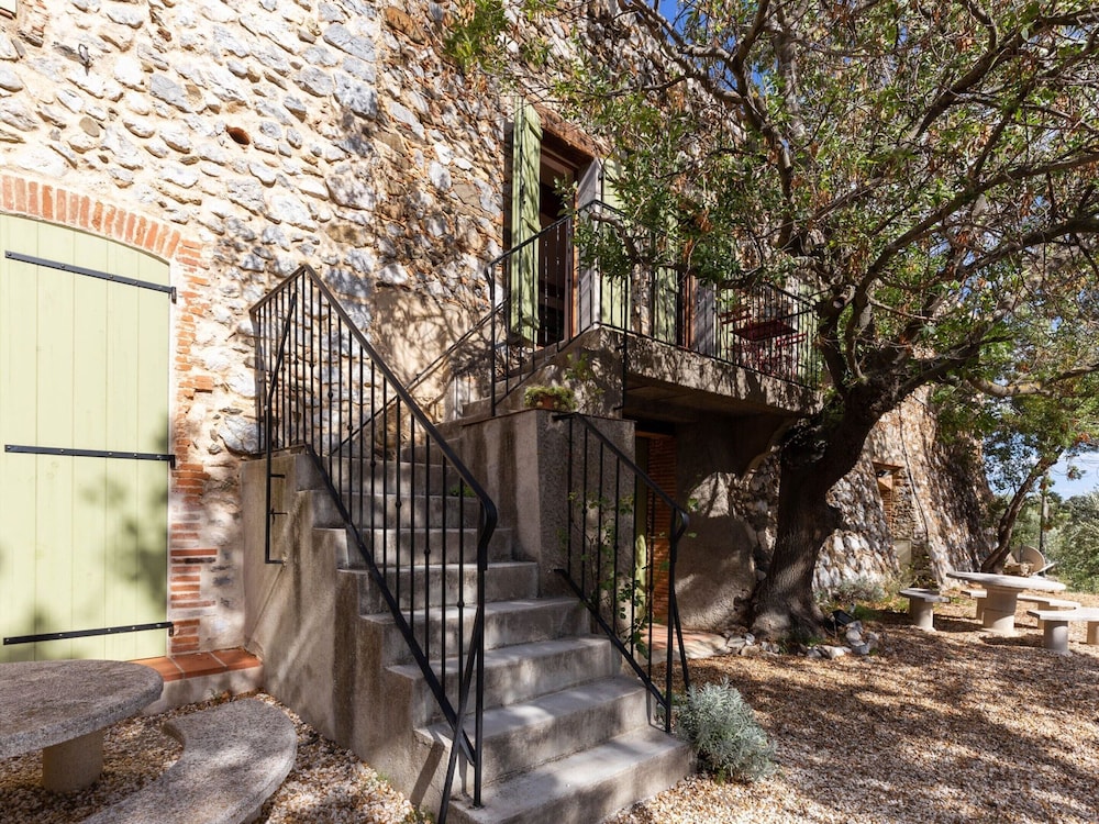 Holiday Home in Tautavel Near Gorges de Gouleyrous view 2