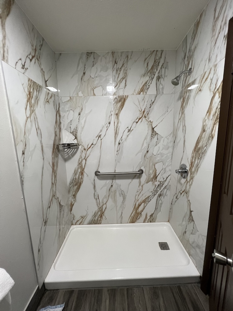 Budget Inn Ardmore - Property Image 12