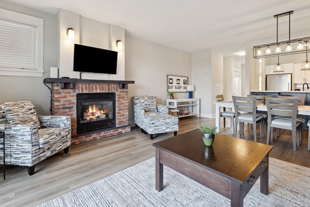 Rivergrass Condos