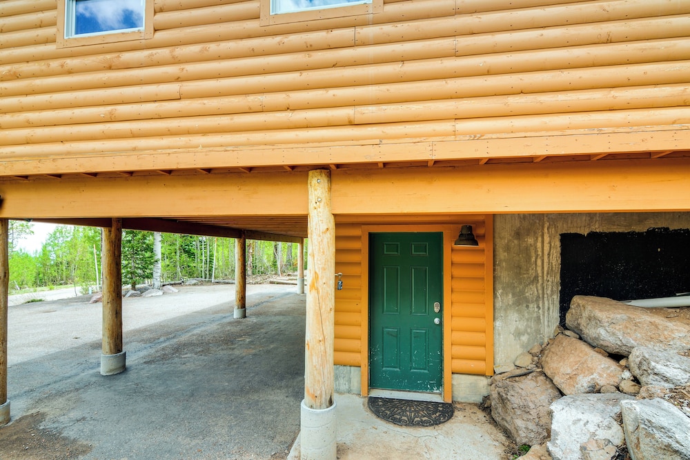 Brian Head Cabin < 1 Mi to Resort: Ski + Mtn Bike