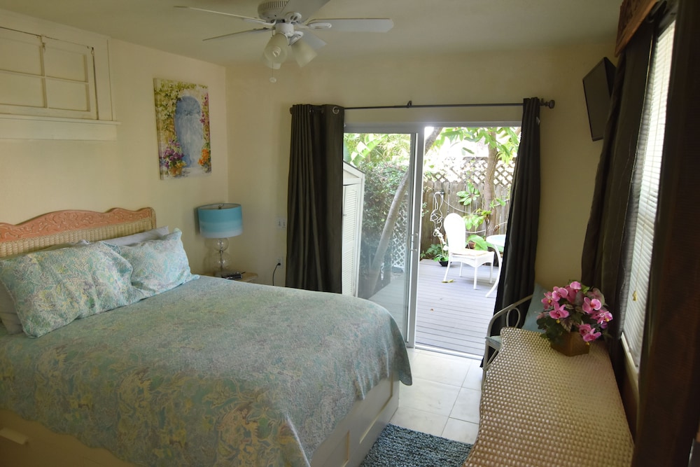 Pass-a-Grille Beach Historic Spanish Triplex