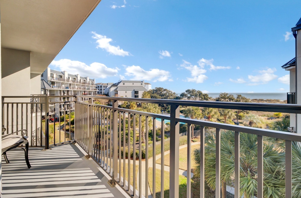 Oceanfront w Pool Beach Access Balcony View 312 B Shipwatch by Avantstay