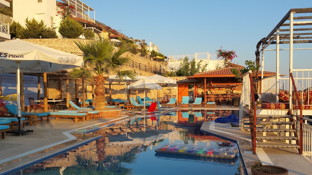 Paradise Kalkan Villalari