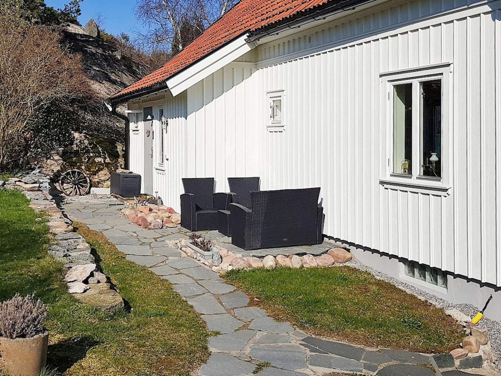 6 Person Holiday Home in Hoviksnas-by Traum view 4