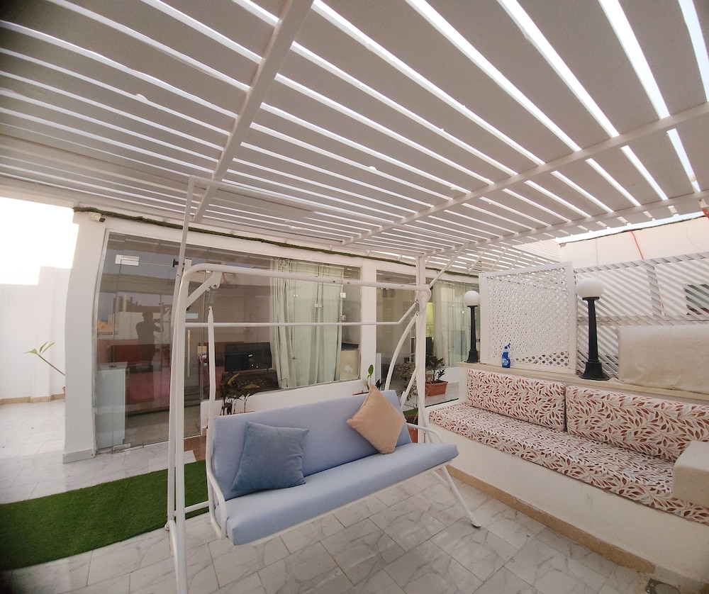 White Roof - Hurghada