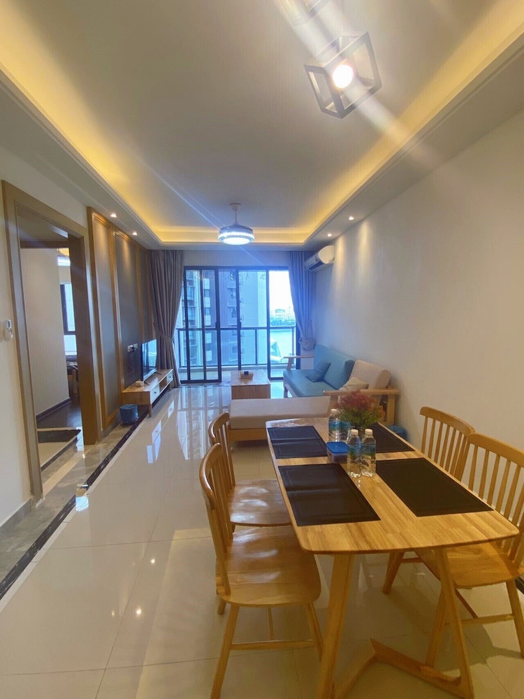 R&F TrexHomestay