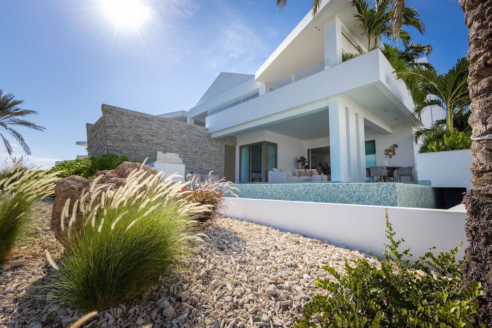 Cielo Azul Luxury Living The Cape at Blue Bay