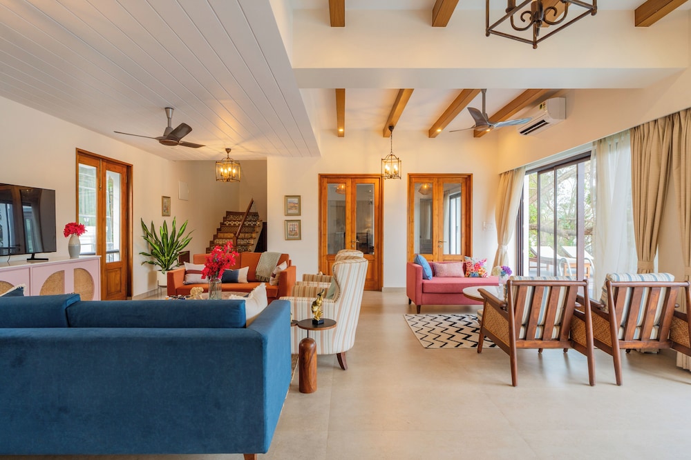 ELIVAAS VILLA FLEUVE
