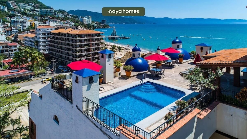 Ocean View 1Br Condo-balcony-beach-pool - 301