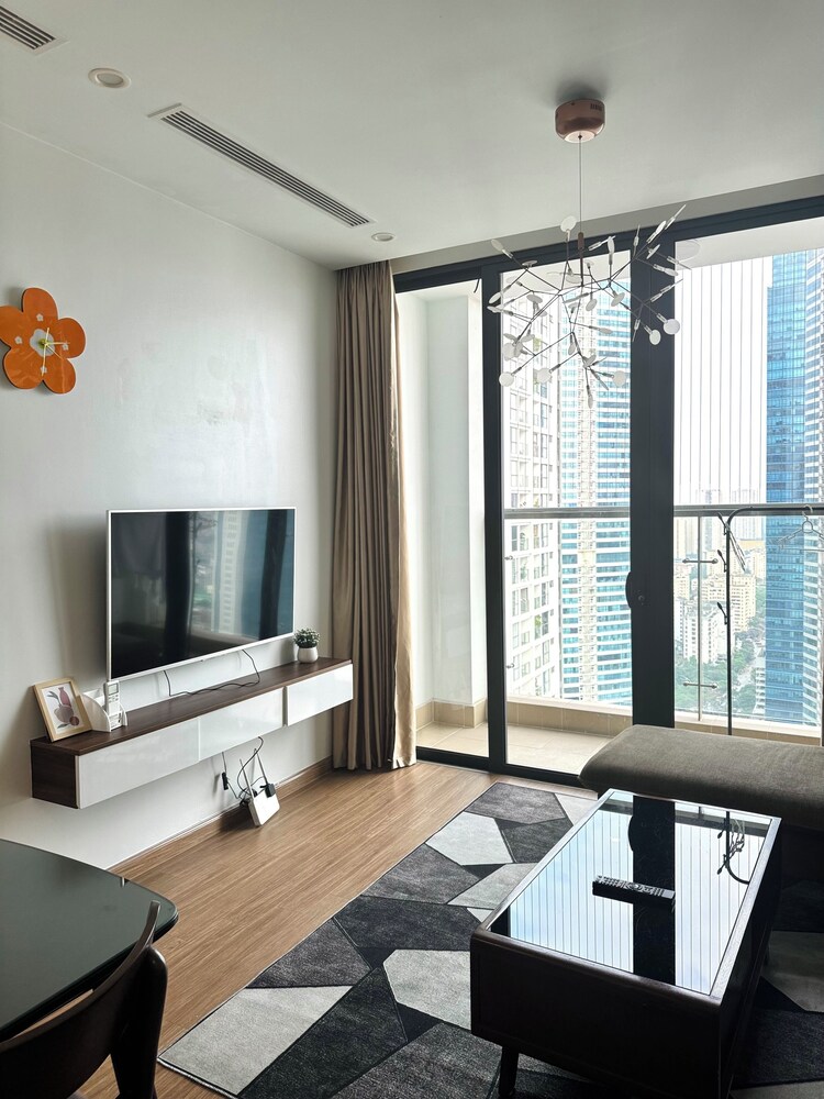 Mira Housing- Vinhome Skylake Luxury Apartment