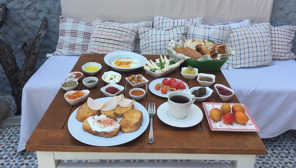 Macide Hanim Konağı - Image 24