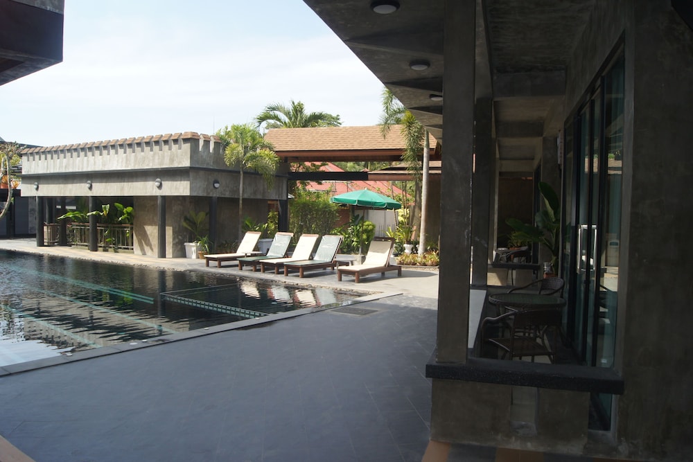 Green View Village Resort