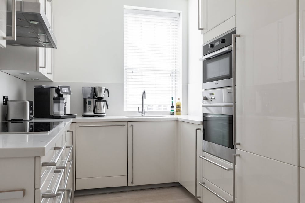 Sloane Court East VI by Onefinestay